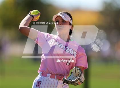 Thumbnail 1 in Horizon vs. Fossil Ridge (CHSAA 5A First Round) photogallery.