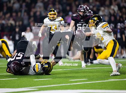 Thumbnail 3 in Waverly vs. Gretna East (NSAA Class B Final) photogallery.