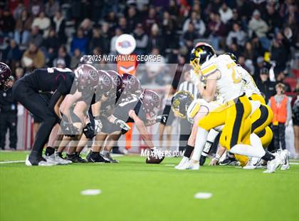 Thumbnail 2 in Waverly vs. Gretna East (NSAA Class B Final) photogallery.