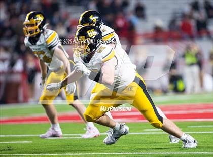 Thumbnail 1 in Waverly vs. Gretna East (NSAA Class B Final) photogallery.