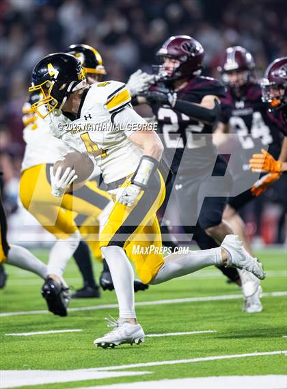 Thumbnail 3 in Waverly vs. Gretna East (NSAA Class B Final) photogallery.