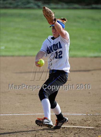 Thumbnail 2 in Ramona vs Torrey Pines (North County Tournament) photogallery.