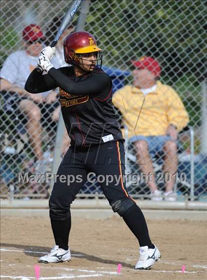 Thumbnail 3 in Ramona vs Torrey Pines (North County Tournament) photogallery.