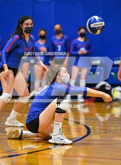 Thumbnail 2 in Tamalpais @ Branson (Senior Night) photogallery.