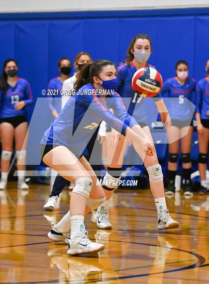 Thumbnail 2 in Tamalpais @ Branson (Senior Night) photogallery.