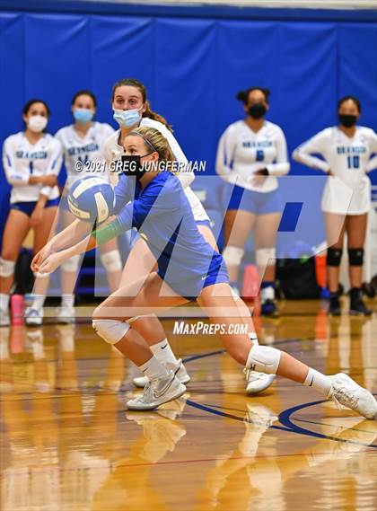 Thumbnail 2 in Tamalpais @ Branson (Senior Night) photogallery.