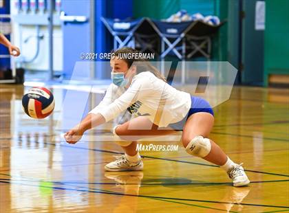 Thumbnail 3 in Tamalpais @ Branson (Senior Night) photogallery.