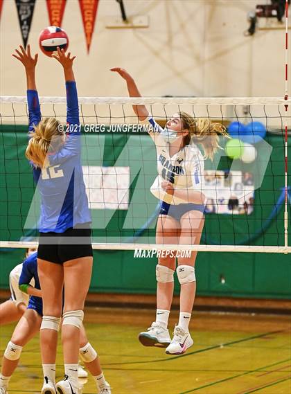 Thumbnail 2 in Tamalpais @ Branson (Senior Night) photogallery.