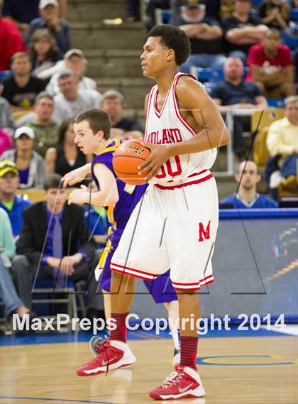 Thumbnail 2 in Anacoco vs. Midland (LHSAA Semifinal) photogallery.