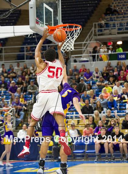 Thumbnail 1 in Anacoco vs. Midland (LHSAA Semifinal) photogallery.
