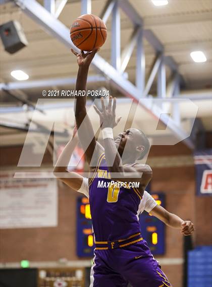 Thumbnail 1 in Fresno @ Sanger photogallery.
