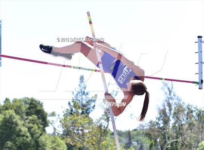 Thumbnail 2 in CCS Top 8 Classic Los Gatos (Girls Pole Vault) photogallery.