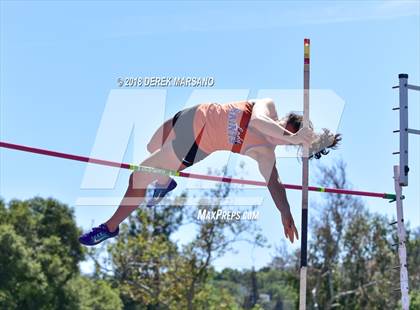 Thumbnail 2 in CCS Top 8 Classic Los Gatos (Girls Pole Vault) photogallery.