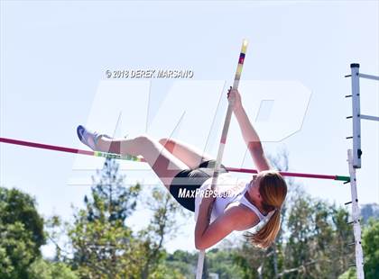 Thumbnail 3 in CCS Top 8 Classic Los Gatos (Girls Pole Vault) photogallery.