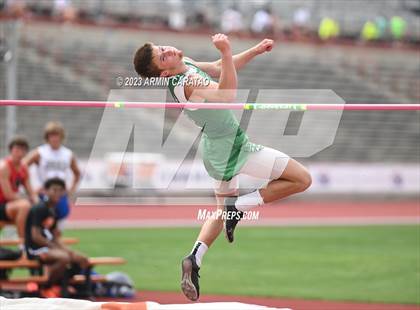 Thumbnail 1 in UIL 3A Track & Field Finals  photogallery.