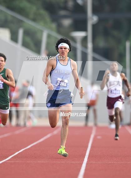Thumbnail 2 in UIL 3A Track & Field Finals  photogallery.
