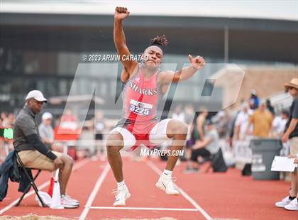 Thumbnail 3 in UIL 3A Track & Field Finals  photogallery.