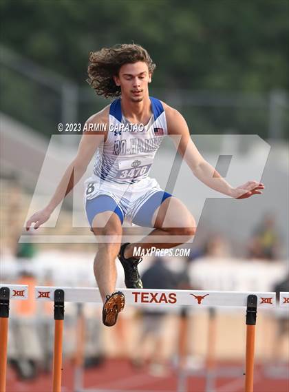Thumbnail 3 in UIL 3A Track & Field Finals  photogallery.