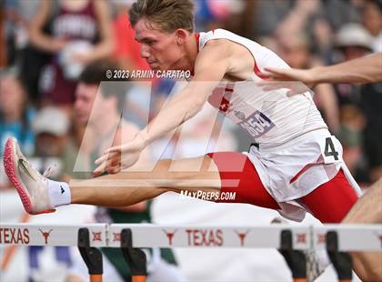 Thumbnail 1 in UIL 3A Track & Field Finals  photogallery.