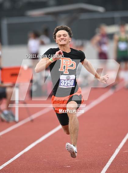 Thumbnail 3 in UIL 3A Track & Field Finals  photogallery.