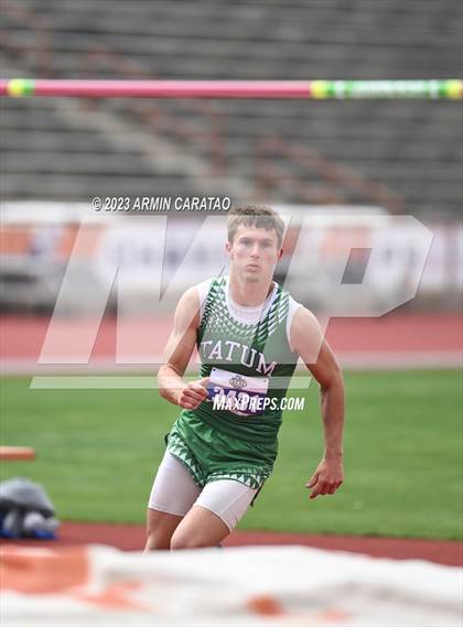 Thumbnail 3 in UIL 3A Track & Field Finals  photogallery.