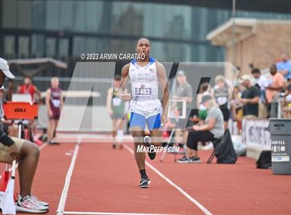 Thumbnail 1 in UIL 3A Track & Field Finals  photogallery.