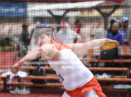 Thumbnail 2 in UIL 3A Track & Field Finals  photogallery.