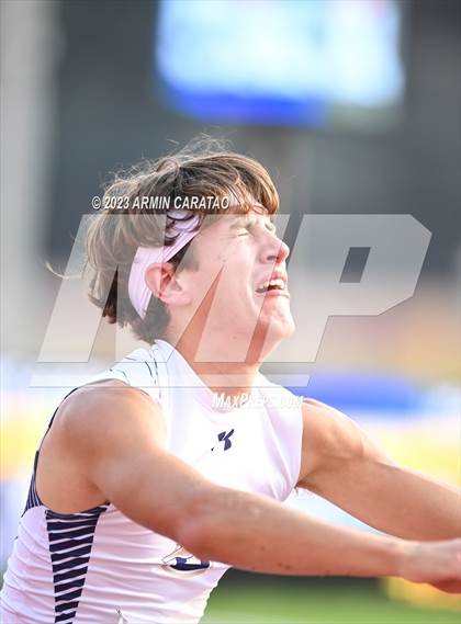 Thumbnail 1 in UIL 3A Track & Field Finals  photogallery.
