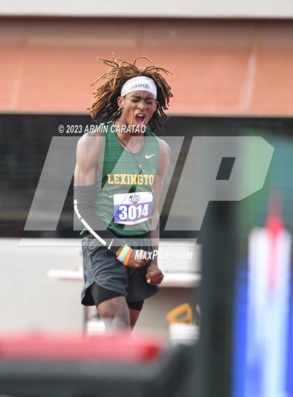 Thumbnail 3 in UIL 3A Track & Field Finals  photogallery.