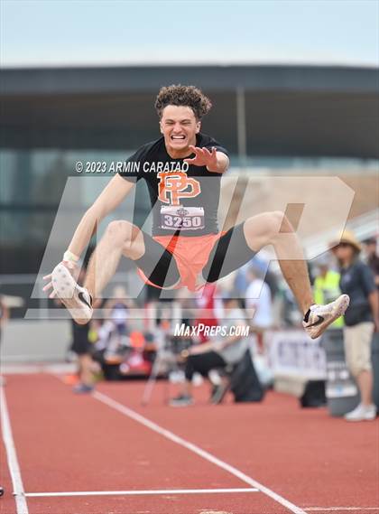 Thumbnail 1 in UIL 3A Track & Field Finals  photogallery.