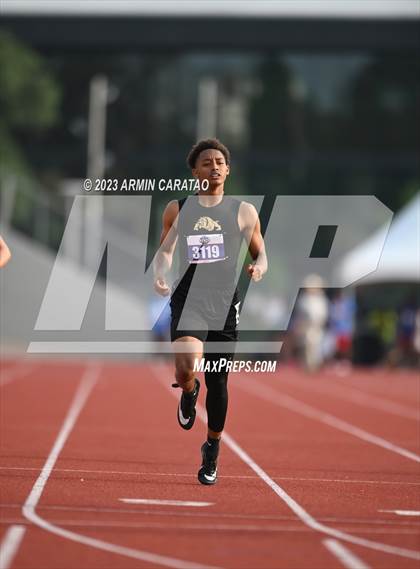 Thumbnail 1 in UIL 3A Track & Field Finals  photogallery.