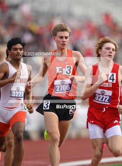Thumbnail 2 in UIL 3A Track & Field Finals  photogallery.