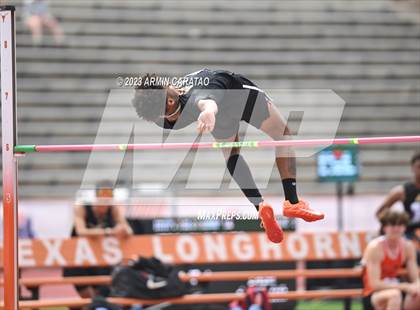 Thumbnail 3 in UIL 3A Track & Field Finals  photogallery.