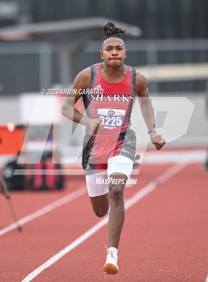 Thumbnail 1 in UIL 3A Track & Field Finals  photogallery.