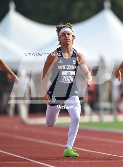 Thumbnail 1 in UIL 3A Track & Field Finals  photogallery.