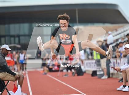 Thumbnail 2 in UIL 3A Track & Field Finals  photogallery.
