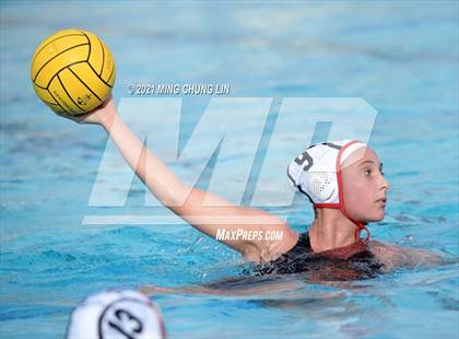 Thumbnail 2 in Oaks Christian vs. Harvard-westlake (Bill Barnett Holiday Cup) photogallery.