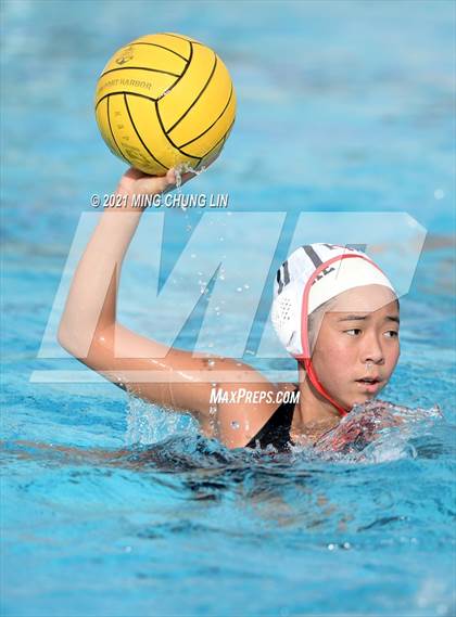 Thumbnail 2 in Oaks Christian vs. Harvard-westlake (Bill Barnett Holiday Cup) photogallery.