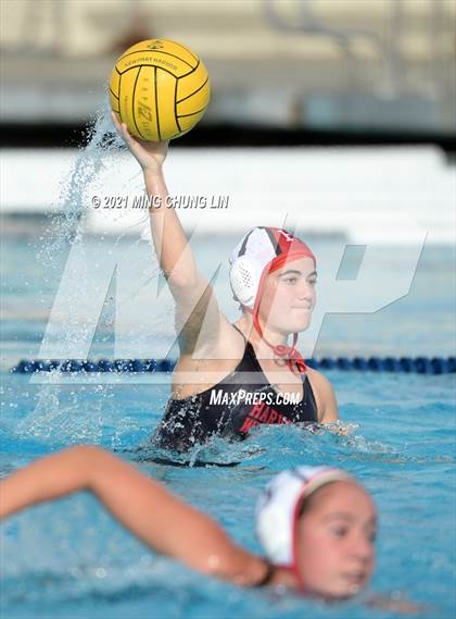 Thumbnail 2 in Oaks Christian vs. Harvard-westlake (Bill Barnett Holiday Cup) photogallery.