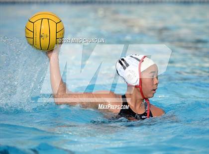 Thumbnail 1 in Oaks Christian vs. Harvard-westlake (Bill Barnett Holiday Cup) photogallery.