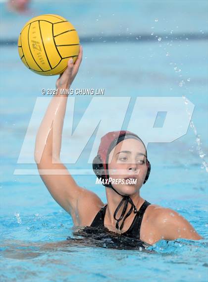 Thumbnail 1 in Oaks Christian vs. Harvard-westlake (Bill Barnett Holiday Cup) photogallery.