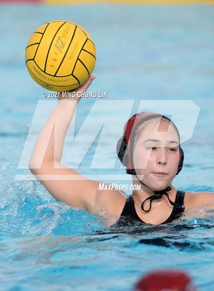 Thumbnail 1 in Oaks Christian vs. Harvard-westlake (Bill Barnett Holiday Cup) photogallery.
