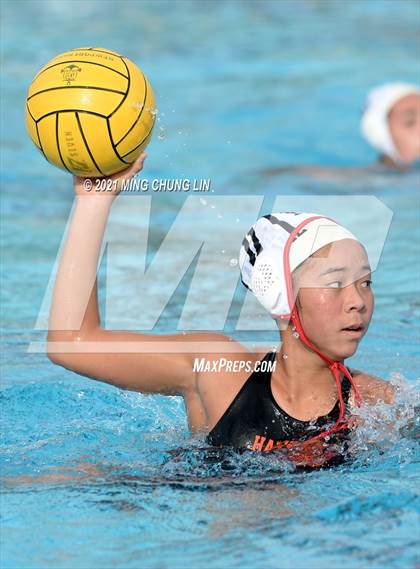 Thumbnail 2 in Oaks Christian vs. Harvard-westlake (Bill Barnett Holiday Cup) photogallery.