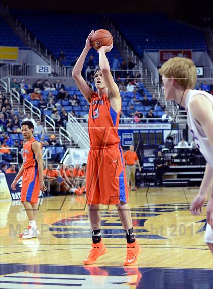 Thumbnail 2 in Reno vs. Bishop Gorman (NIAA State Semifinal) photogallery.