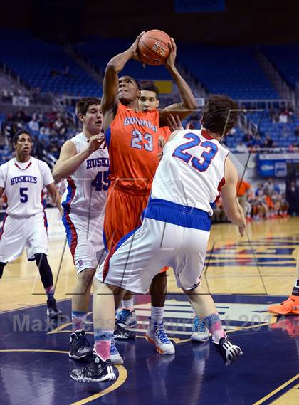Thumbnail 2 in Reno vs. Bishop Gorman (NIAA State Semifinal) photogallery.