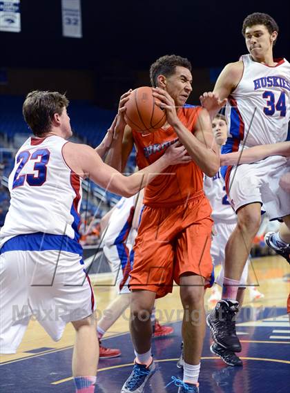 Thumbnail 2 in Reno vs. Bishop Gorman (NIAA State Semifinal) photogallery.