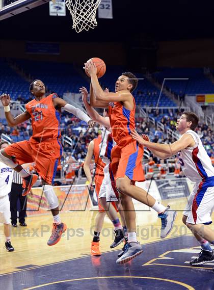 Thumbnail 2 in Reno vs. Bishop Gorman (NIAA State Semifinal) photogallery.