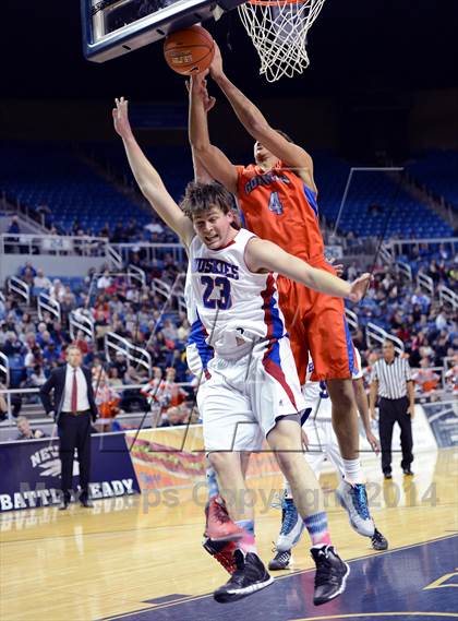 Thumbnail 1 in Reno vs. Bishop Gorman (NIAA State Semifinal) photogallery.
