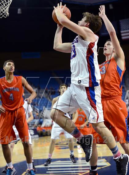 Thumbnail 1 in Reno vs. Bishop Gorman (NIAA State Semifinal) photogallery.