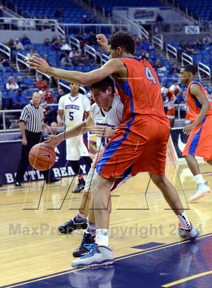 Thumbnail 3 in Reno vs. Bishop Gorman (NIAA State Semifinal) photogallery.